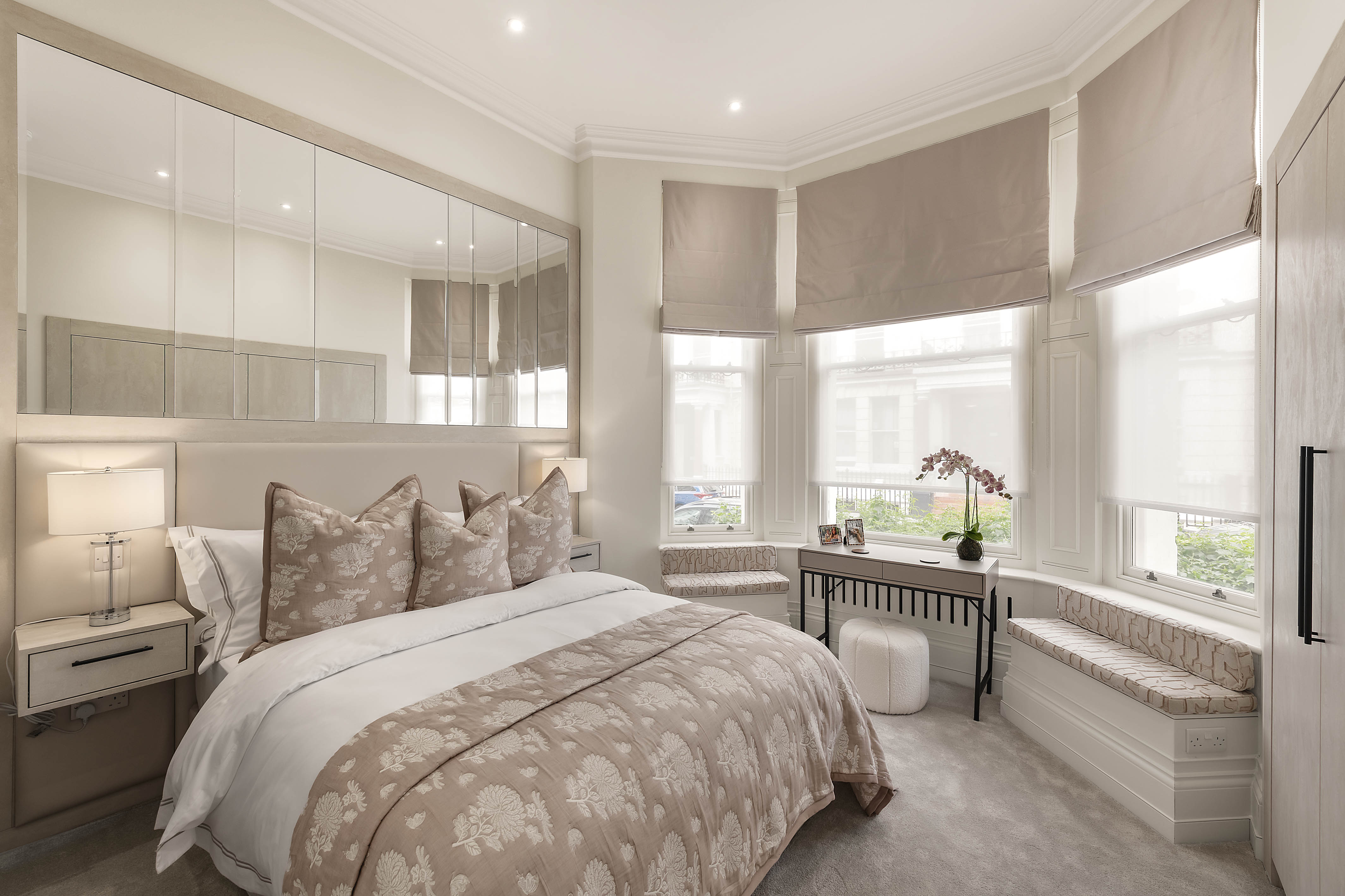 Prime London bedroom